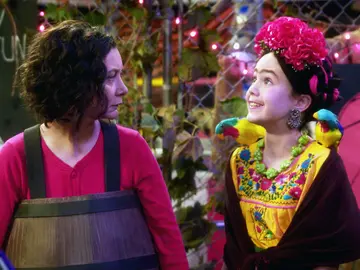 No dejan entrar a la feria a Mark vestido de Frida Kahlo No dejan entrar a la feria a Mark vestido de Frida Kahlo