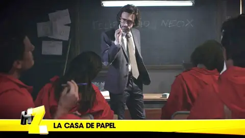 El 'sopoiler' del profesor y toda la banda en La casa de papel El 'sopoiler' del profesor y toda la banda en La casa de papel