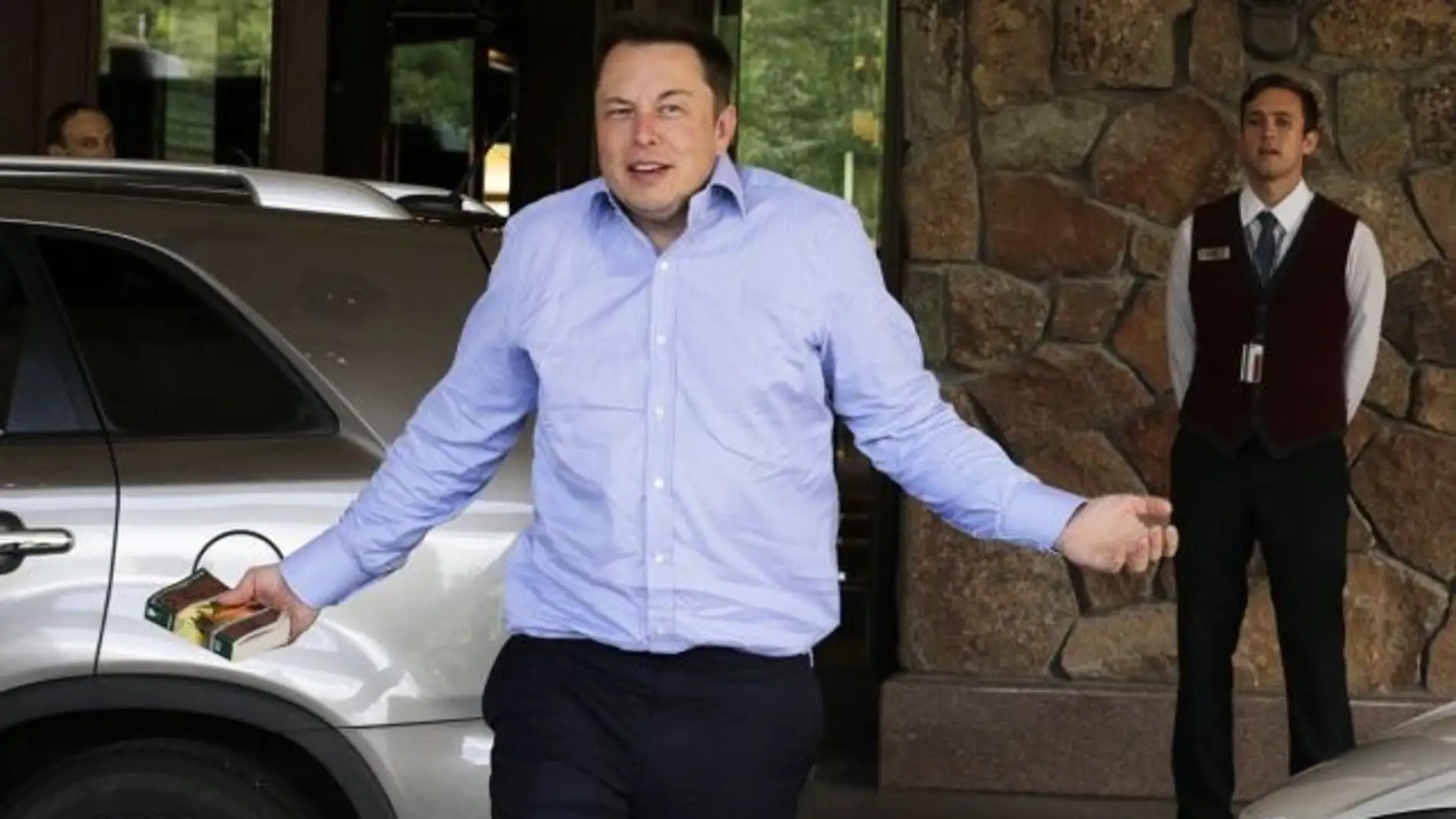 Tesla Elon Musk_643x397