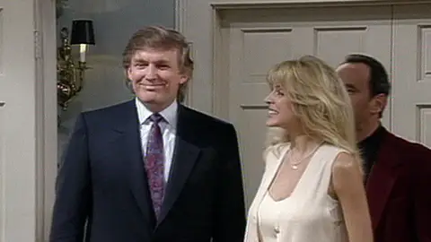Así fue la visita de Donald Trump a la casa de la familia Banks El príncipe de Bel-Air
