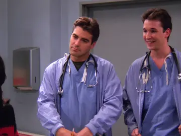 George Clooney fue doctor por un día en 'Friends' George Clooney fue doctor por un día en 'Friends'