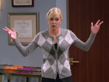 Christy decide plantarle cara a su jefa Christy decide plantarle cara a su jefa