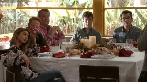 Acción de Gracias en Modern family Modern family