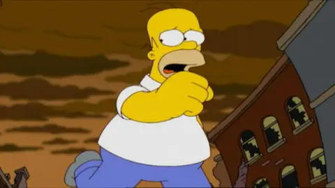 Homer y las abejas Los Simpson