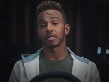 Lewis Hamilton en Gran Turismo Sport Lewis Hamilton en Gran Turismo Sport