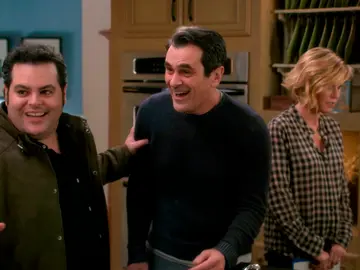 Un amigo de Phil quiere llevarlo al espacio Un amigo de Phil quiere llevarlo al espacio