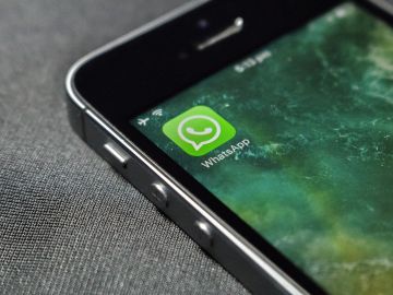 Icono de WhatsApp en el móvil