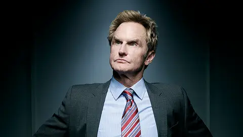 Capitán Atkins Angie Tribeca