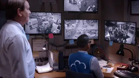 ¿Hay un cliente espía o un empleado espía? ¿Hay un cliente espía o un empleado espía?