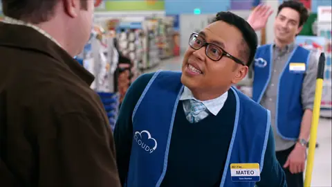 Mateo interviene Superstore