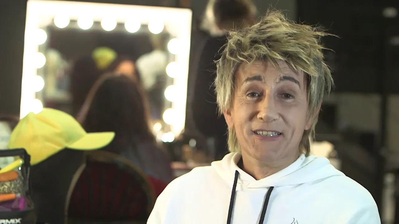 David Fernández: "Para meterme en la piel del Rubius he tenido que modernizarme" David Fernández: "Para meterme en la piel del Rubius he tenido que modernizarme"