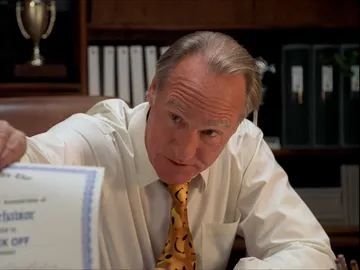 El alcaide de la cárcel donde está Earl El alcaide de la cárcel donde está Earl