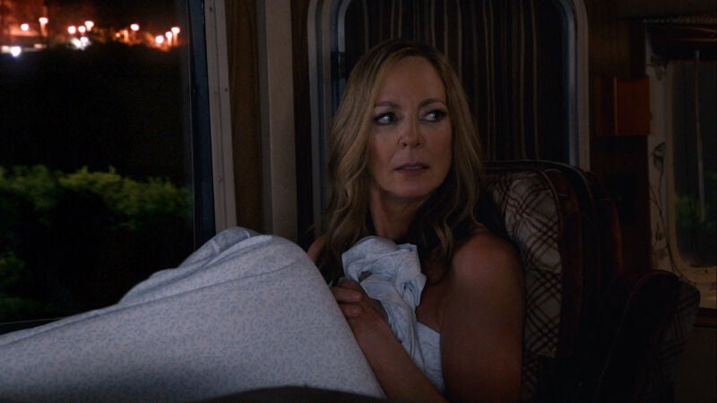 Bonnie descubre con sorpresa la nueva adquisición de Adam