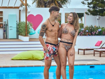 Celia y Miguel, pareja en el primer programa de Love Island