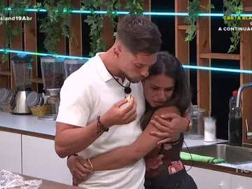 Yas y Jose, sin escapatoria ante la decisión de Jesús y Carla  Yas y Jose, sin escapatoria ante la decisión de Jesús y Carla