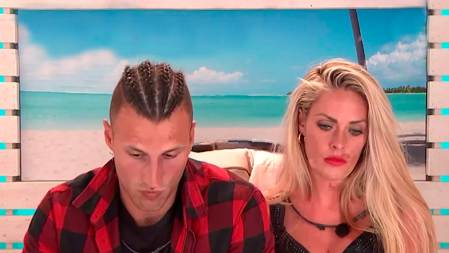 Moure y Fiona Love Island