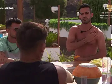 le comen la cabeza a curro le comen la cabeza a curro