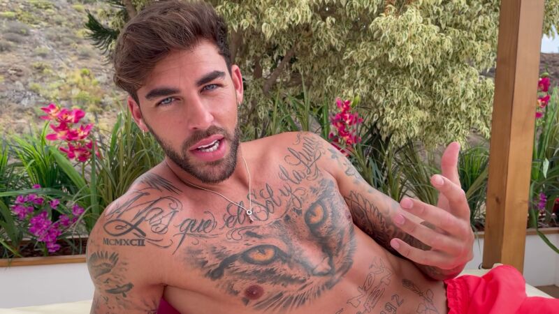 Jesús, un adicto a los tatuajes: 