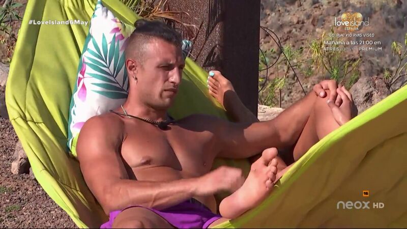 Moure se cansa de Cari y tiene otra isleña como objetivo