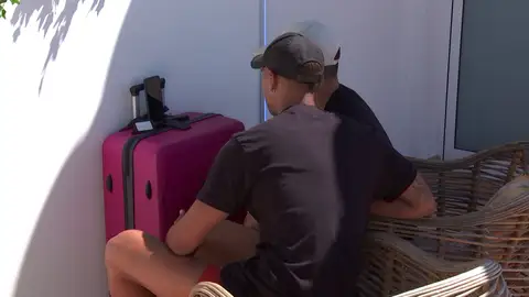 Vídeo inédito: Saúl entrevista a Miguel sobre su situación amorosa actual Contenido extra