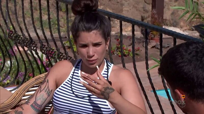 Marina, preocupada por la frialdad de Pedro