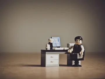 "Necesito hablar contigo": La frase que no solo preocupa a las parejas, sino también al jefe de una empresa "Necesito hablar contigo": La frase que no solo preocupa a las parejas, sino también al jefe de una empresa