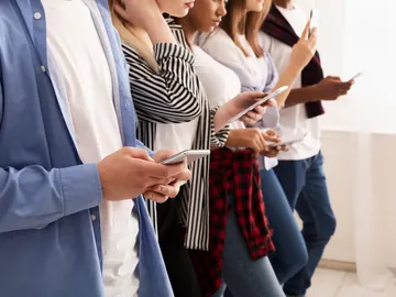 Adiós a Instagram y Twitter: Un colegio pide a sus alumnos que entreguen todas las contraseñas y cuentas de sus redes sociales Adiós a Instagram y Twitter: Un colegio pide a sus alumnos que entreguen todas las contraseñas y cuentas de sus redes sociales