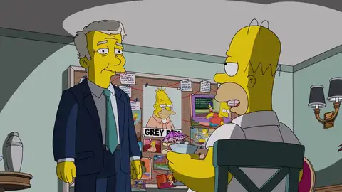 Un espía británico llega a Springfield y busca en Homer un aliado Un espía británico lleva 50 años persiguiendo a un agente ruso al que, por fin, cree encontrar en Springfield.