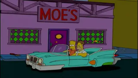 ¡Este 2022 llega el coche volador! Según los Simpson, este 2022 llegará la revolución de los vehículos y tendremos que decir adiós a las ruedas.