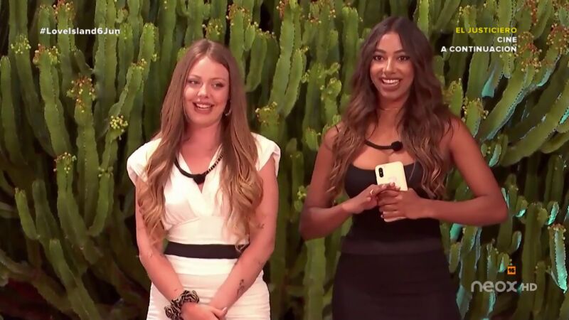 Aroa y Paola deciden que sea Gabriel quien entra en la villa de 'Love Island'
