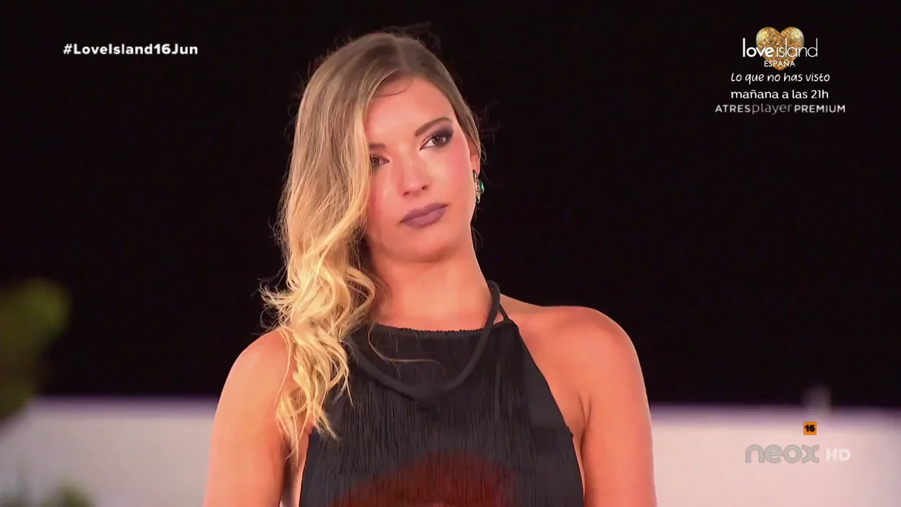 Lara elige a Rafa ante la at&oacute;nita mirada de Yaiza y Luis