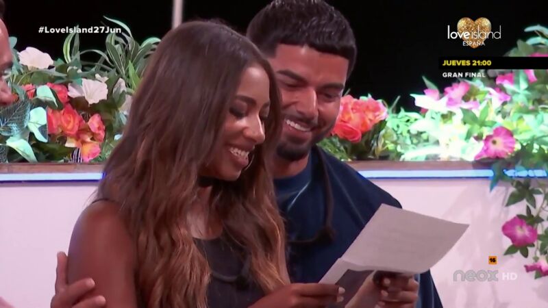 El palo que se lleva Eder de la familia de Paola y otros momentos emotivos en una noche llena de ternura