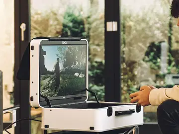 PlayStation 5 también es portátil gracias a un usuario pero su precio es prohibitivo PlayStation 5 también es portátil gracias a un usuario pero su precio es prohibitivo