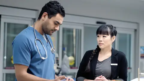 'Transplant', la serie revelación que verás en abierto en Neox Transplant