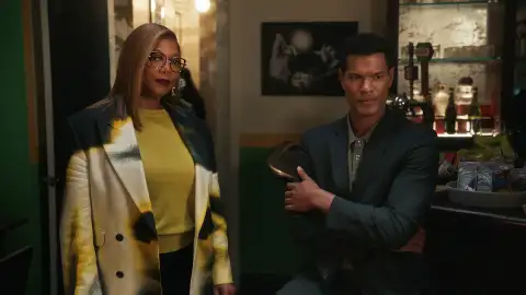 La vida de una cantante corre un serio peligro y Robin y su equipo velan por su seguridad La vida de una cantante corre un serio peligro y Robin y su equipo velan por su seguridad
