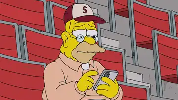 Abe y su recuerdo más especial en el campo de béisbol de Springfield Abe y su recuerdo más especial en el campo de béisbol de Springfield