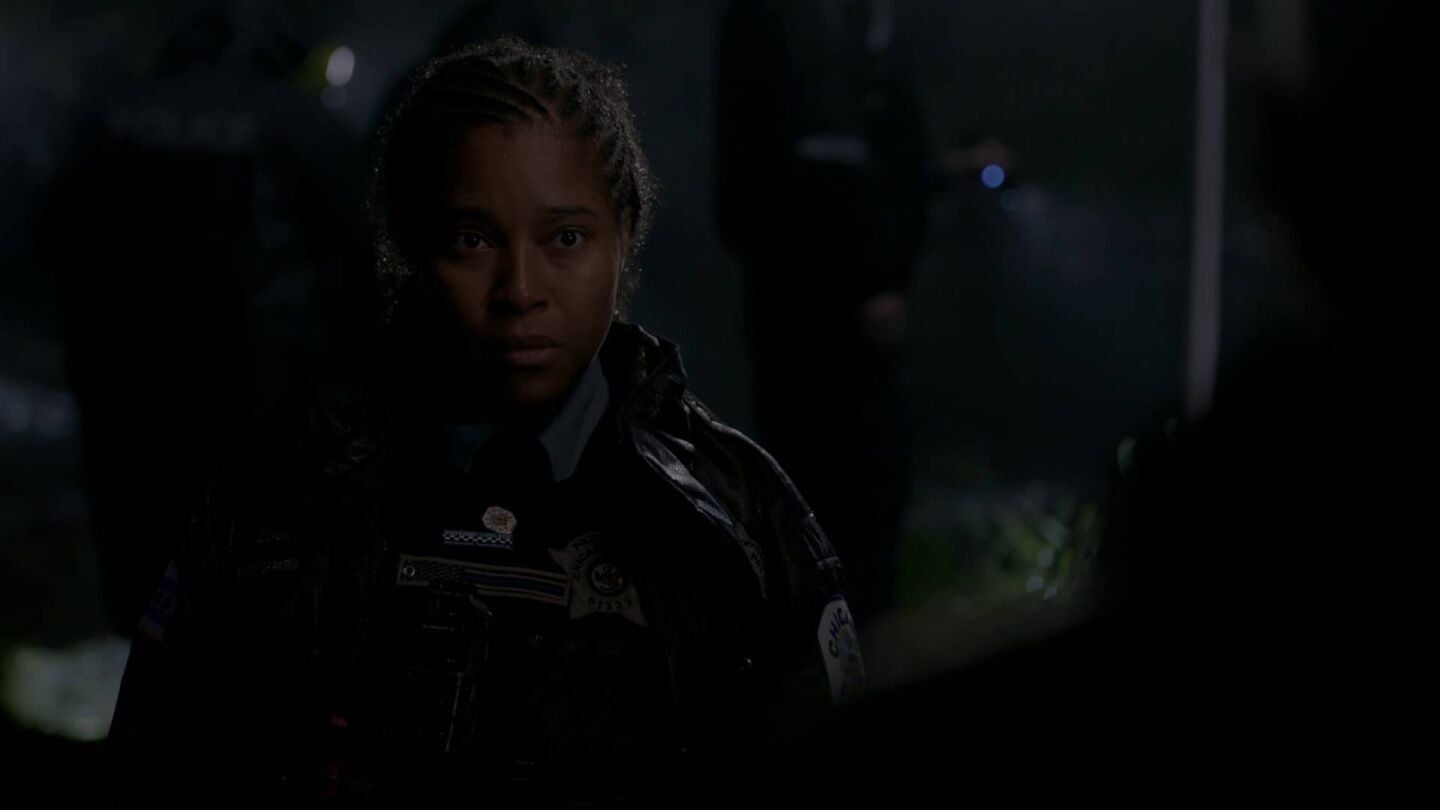 Chicago PD - Kiana decide volver a buscar a una v&iacute;ctima con ayuda de Torres